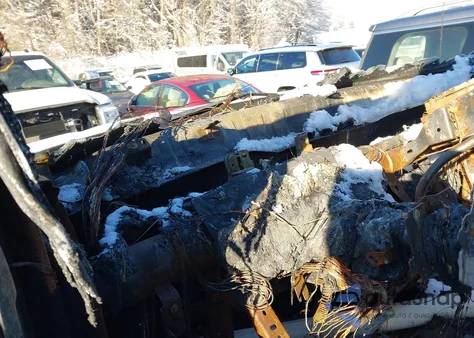 2018 Nissan Nv Cargo Nv3500 Hd S V8 z USA, uszkodzony, nr VIN 1N6AF0KY1JN802144